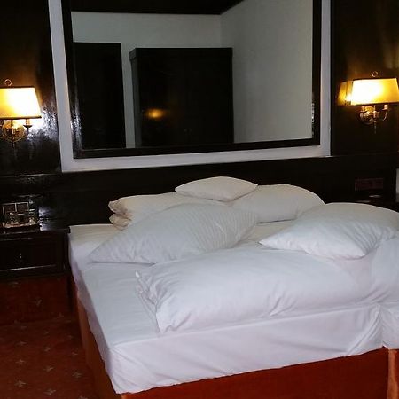 Conacul Balta Alba Hotell Eksteriør bilde